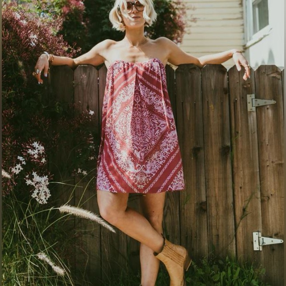 Novella Royale Cindy Mini Dress size Large - Picture 4 of 9